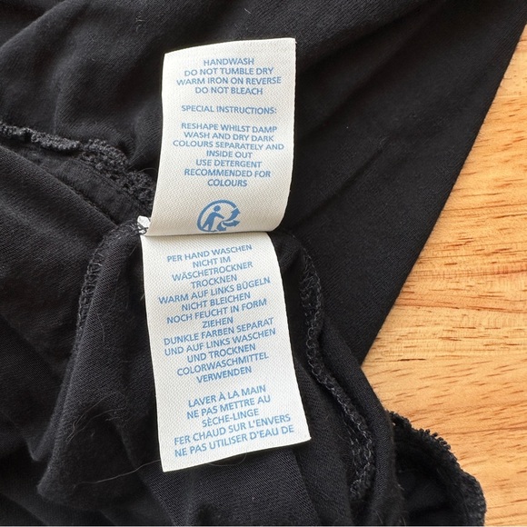 Boden Women's Black Lace Seraphina Casual Top, EUC, Size 2 - Picture 8 of 12